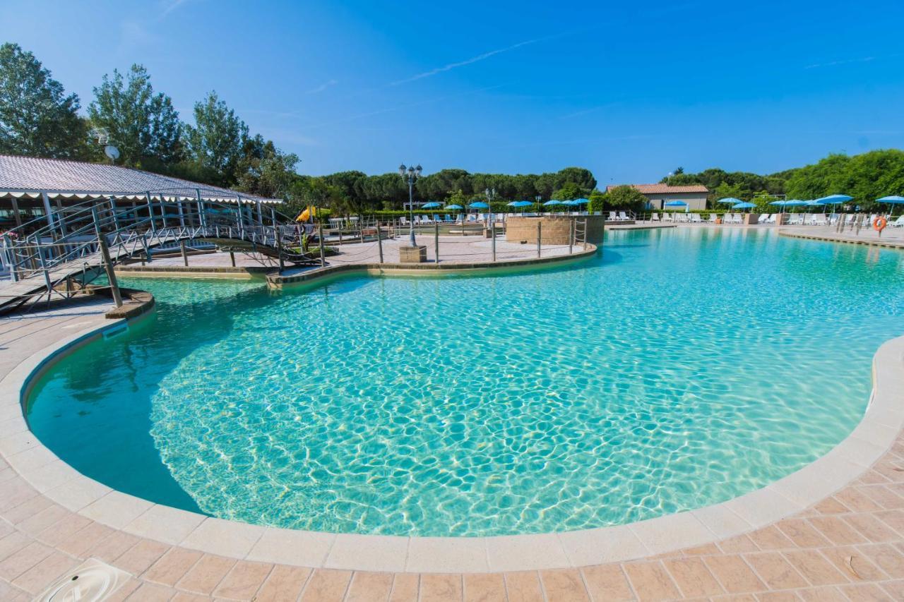 Camping Le Palme Marina Di Bibbona Luaran gambar